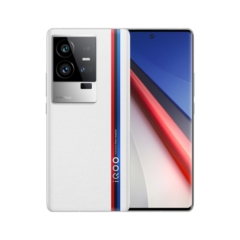 vivo iQOO 11 Pro